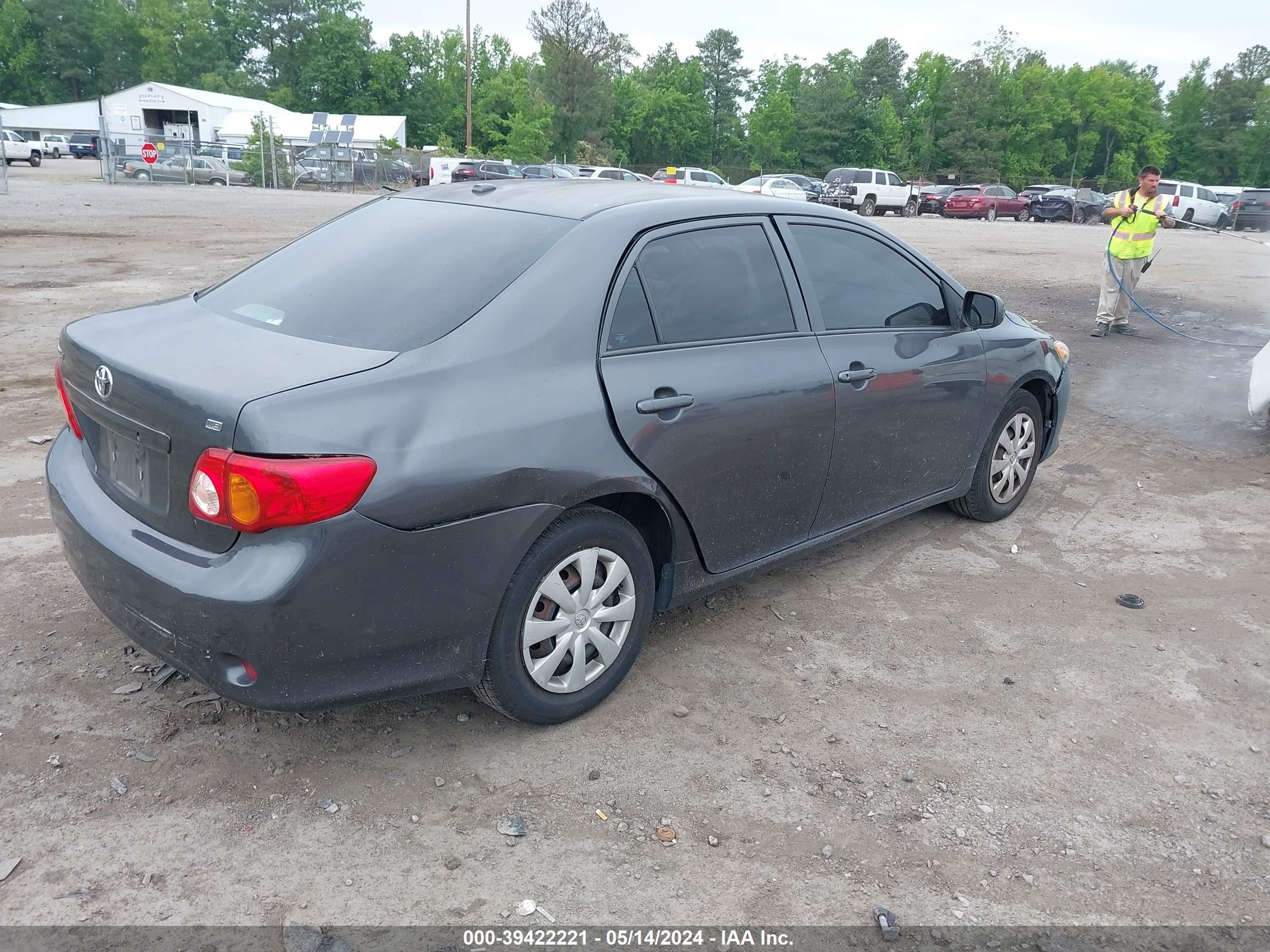 Photo 3 VIN: 2T1BU40EX9C173009 - TOYOTA COROLLA 