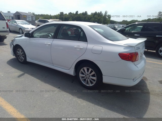 Photo 2 VIN: 2T1BU4EE0AC239810 - TOYOTA COROLLA 