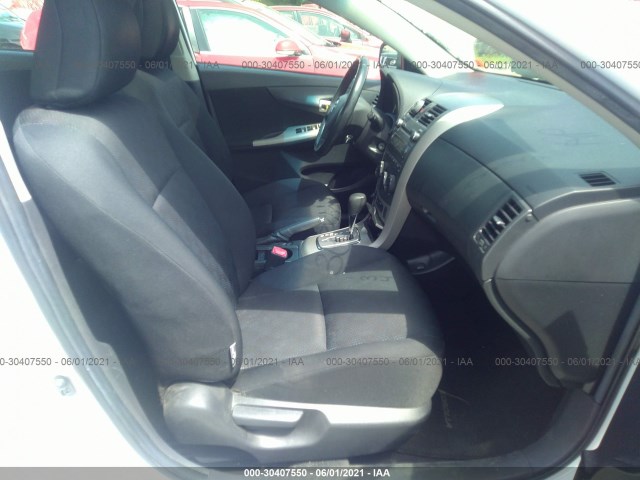 Photo 4 VIN: 2T1BU4EE0AC239810 - TOYOTA COROLLA 