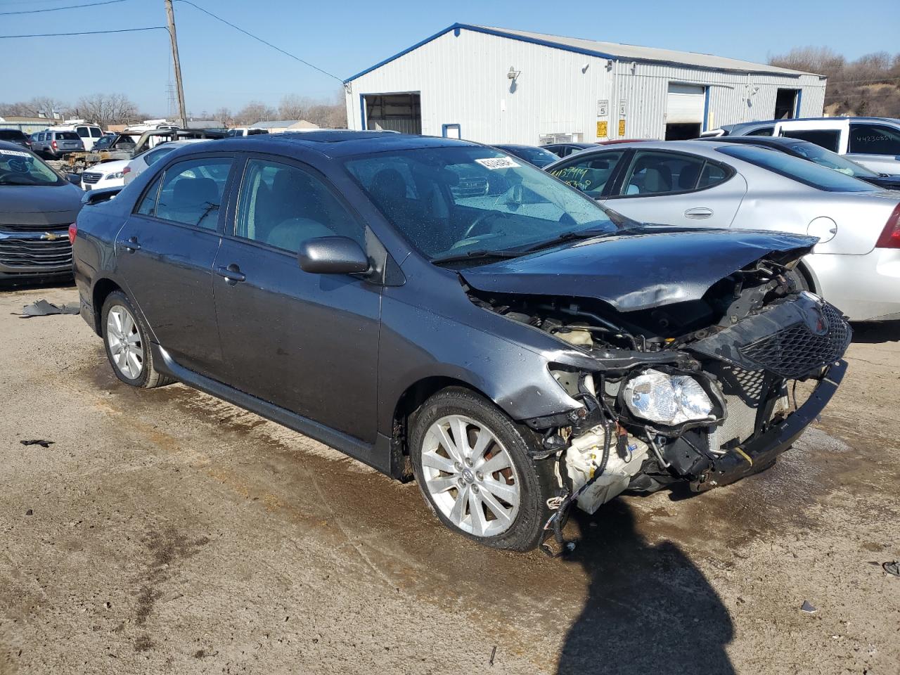 Photo 3 VIN: 2T1BU4EE0AC324632 - TOYOTA COROLLA 