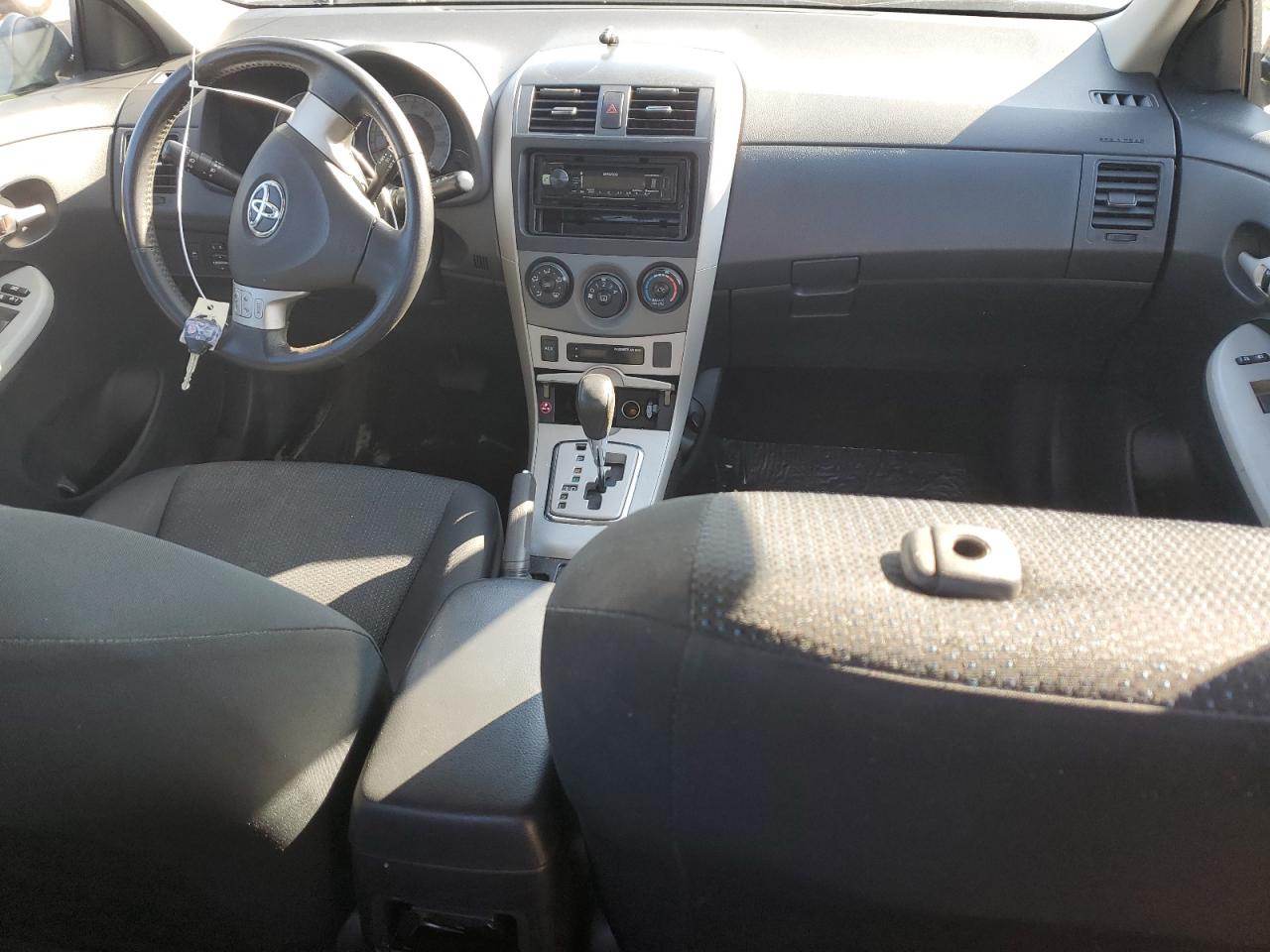 Photo 7 VIN: 2T1BU4EE0AC324632 - TOYOTA COROLLA 