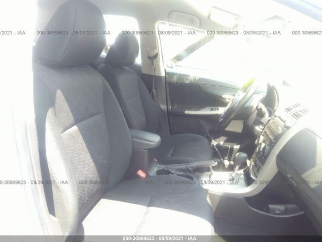 Photo 4 VIN: 2T1BU4EE0AC383521 - TOYOTA COROLLA 