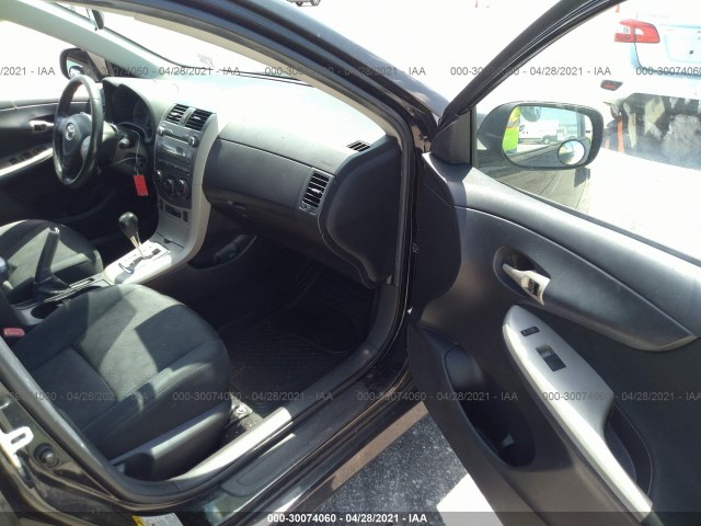 Photo 4 VIN: 2T1BU4EE0AC471419 - TOYOTA COROLLA 