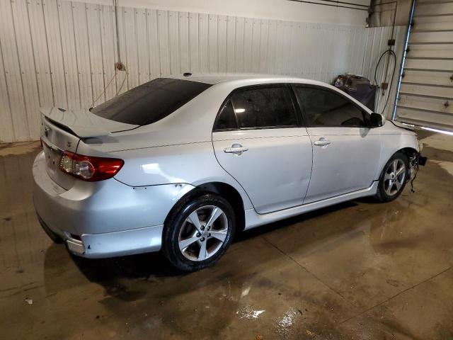 Photo 2 VIN: 2T1BU4EE0BC588063 - TOYOTA COROLLA 