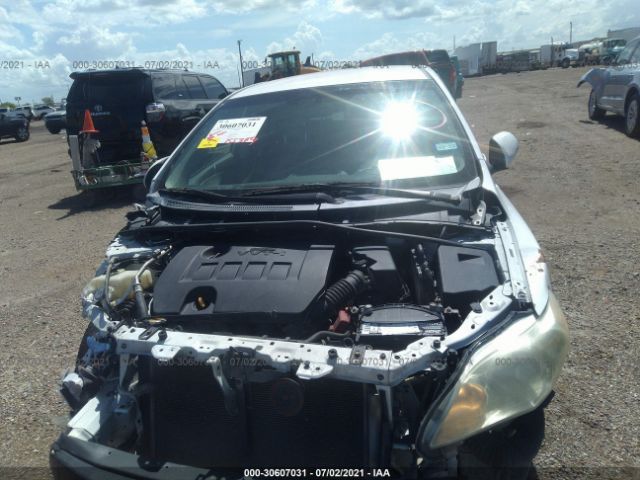 Photo 9 VIN: 2T1BU4EE0BC591061 - TOYOTA COROLLA 