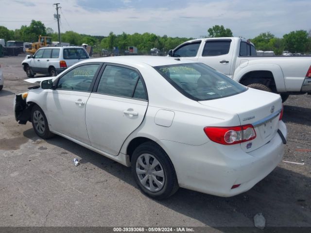 Photo 2 VIN: 2T1BU4EE0BC611289 - TOYOTA COROLLA 