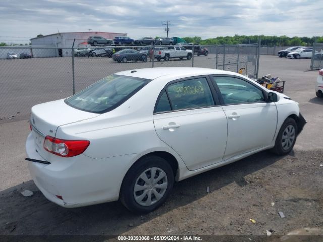 Photo 3 VIN: 2T1BU4EE0BC611289 - TOYOTA COROLLA 