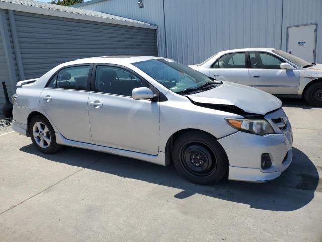 Photo 3 VIN: 2T1BU4EE0BC626889 - TOYOTA COROLLA BA 