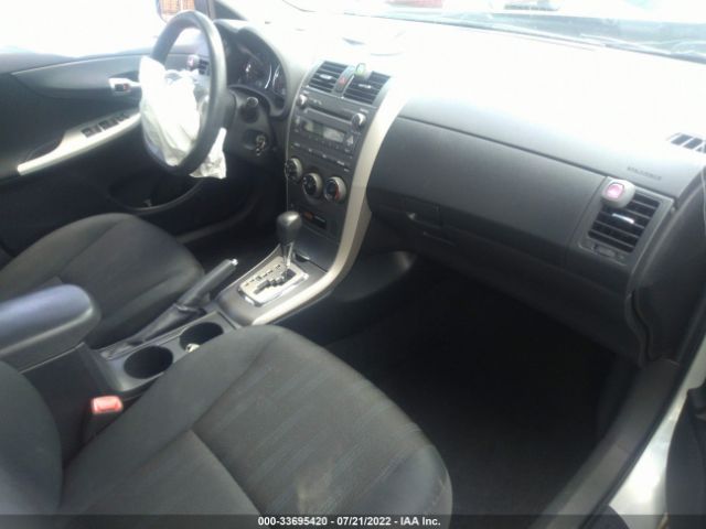 Photo 4 VIN: 2T1BU4EE0BC648696 - TOYOTA COROLLA 