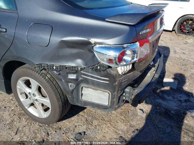 Photo 5 VIN: 2T1BU4EE0BC665921 - TOYOTA COROLLA 