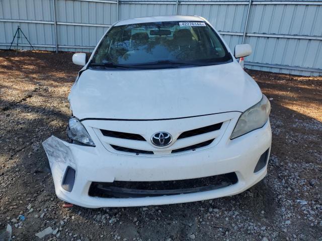 Photo 4 VIN: 2T1BU4EE0BC702823 - TOYOTA COROLLA 