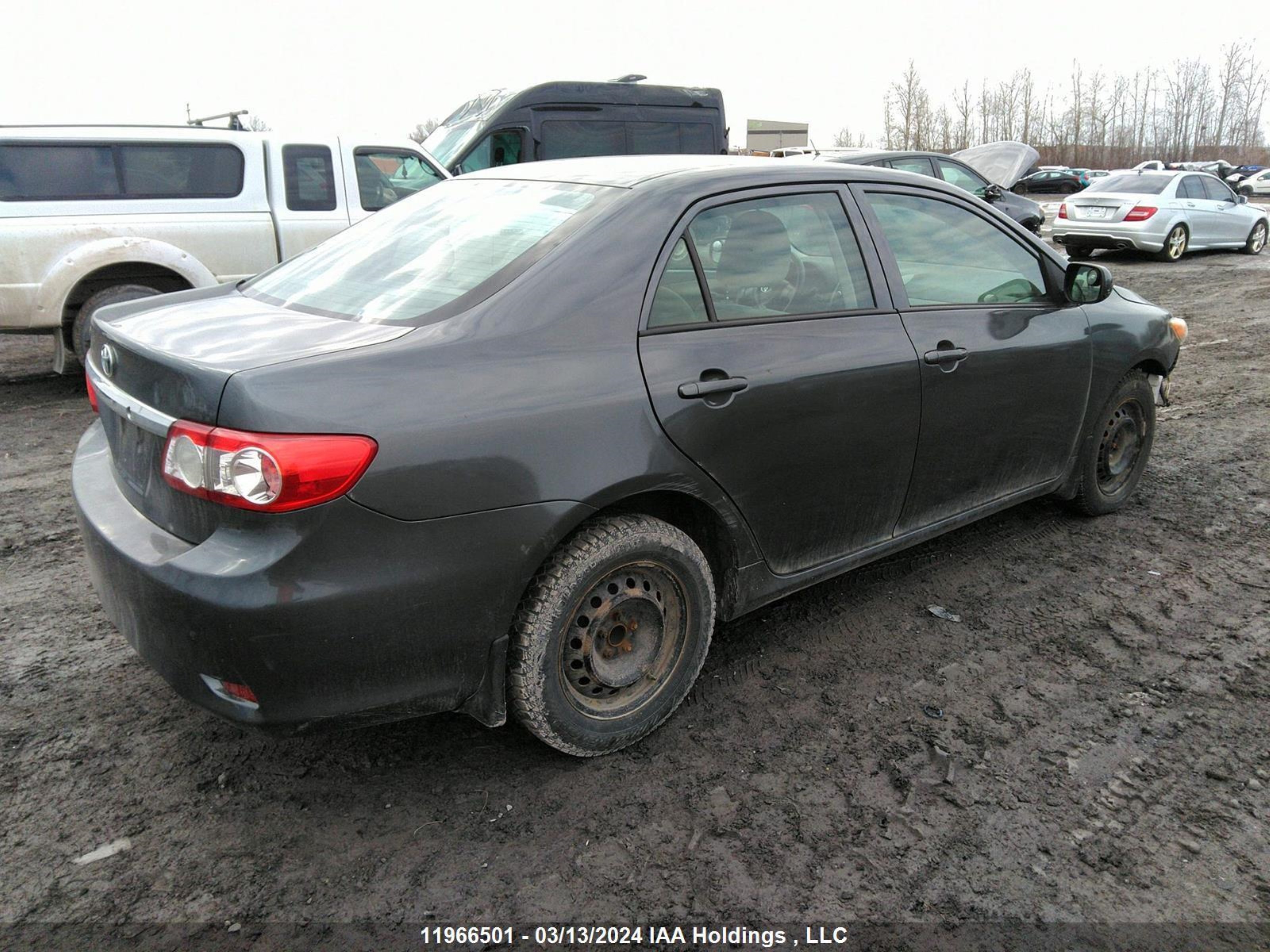 Photo 3 VIN: 2T1BU4EE0BC742822 - TOYOTA COROLLA 