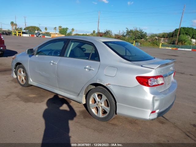 Photo 2 VIN: 2T1BU4EE0BC751262 - TOYOTA COROLLA 