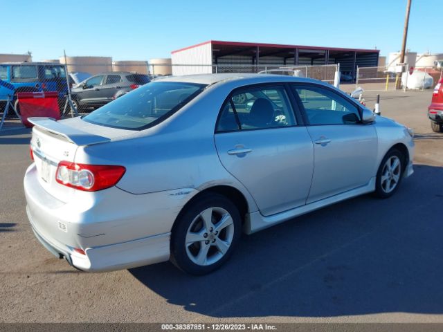 Photo 3 VIN: 2T1BU4EE0BC751262 - TOYOTA COROLLA 