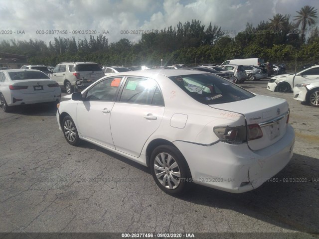 Photo 2 VIN: 2T1BU4EE0CC780620 - TOYOTA COROLLA 