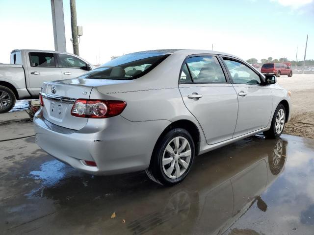 Photo 2 VIN: 2T1BU4EE0CC828889 - TOYOTA COROLLA 