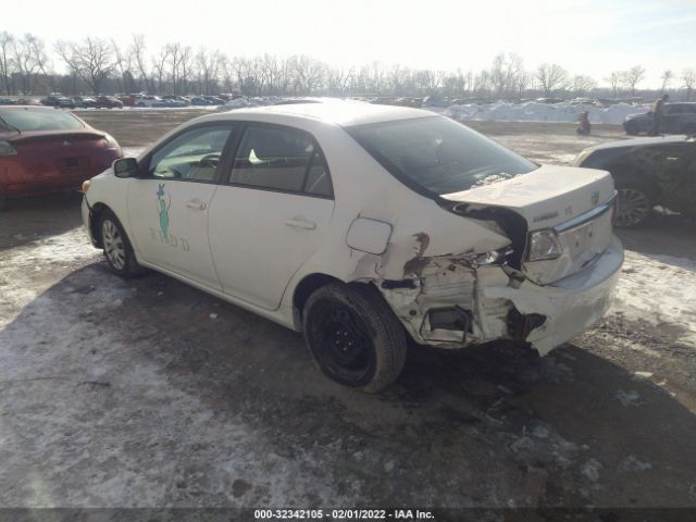 Photo 2 VIN: 2T1BU4EE0CC850469 - TOYOTA COROLLA 