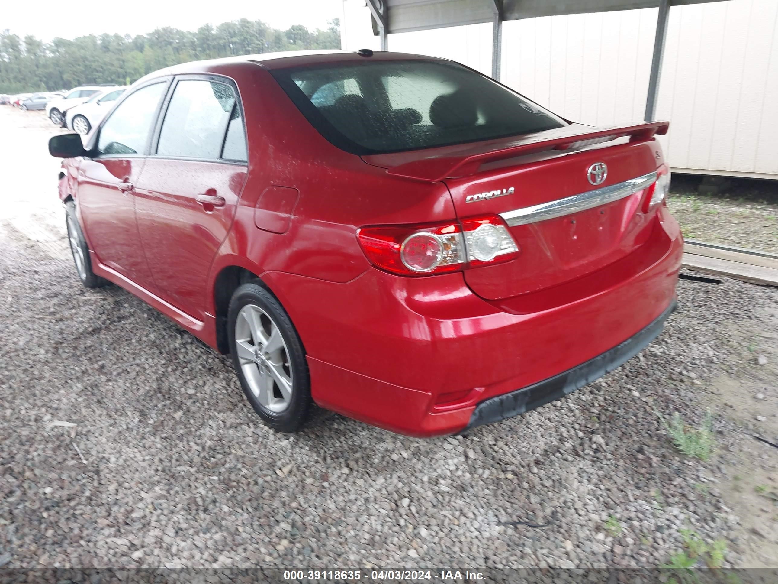 Photo 2 VIN: 2T1BU4EE0CC881429 - TOYOTA COROLLA 