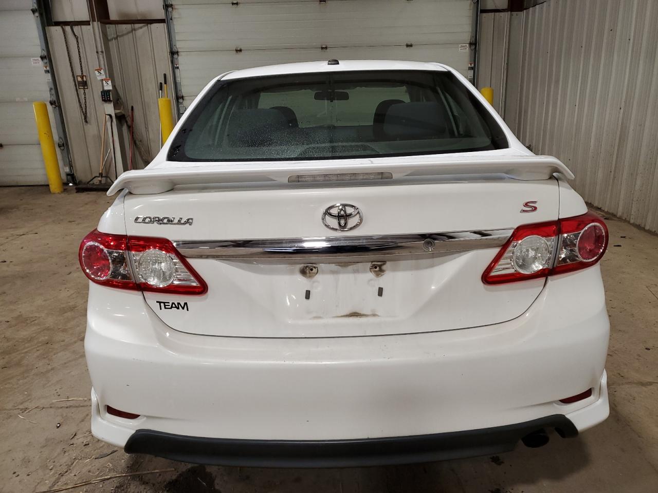 Photo 5 VIN: 2T1BU4EE0CC911772 - TOYOTA COROLLA 