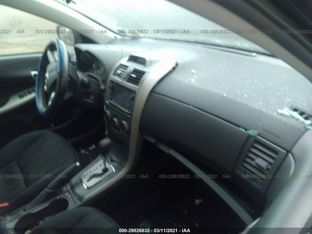 Photo 4 VIN: 2T1BU4EE0DC001556 - TOYOTA COROLLA 