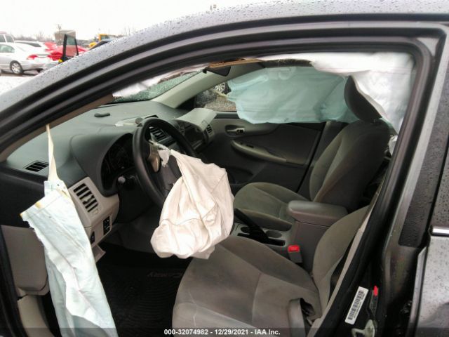 Photo 4 VIN: 2T1BU4EE0DC005414 - TOYOTA COROLLA 