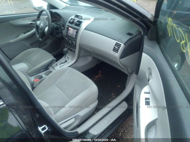 Photo 4 VIN: 2T1BU4EE0DC014551 - TOYOTA COROLLA 