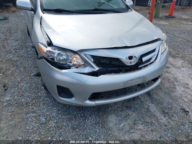 Photo 5 VIN: 2T1BU4EE0DC049512 - TOYOTA COROLLA 