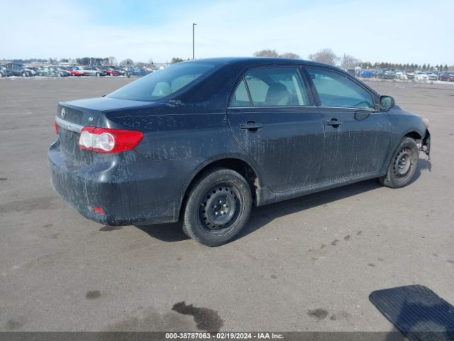 Photo 3 VIN: 2T1BU4EE0DC939590 - TOYOTA COROLLA 