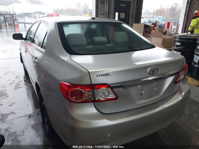 Photo 2 VIN: 2T1BU4EE0DC969351 - TOYOTA COROLLA 