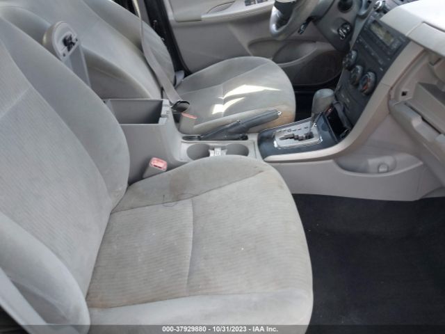 Photo 4 VIN: 2T1BU4EE1AC226693 - TOYOTA COROLLA 