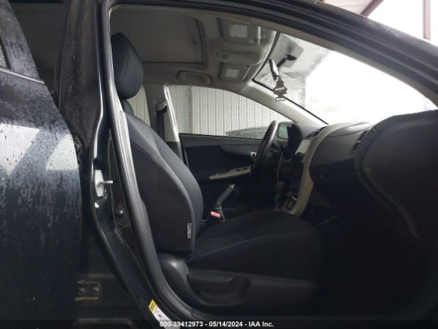 Photo 4 VIN: 2T1BU4EE1AC295724 - TOYOTA COROLLA 