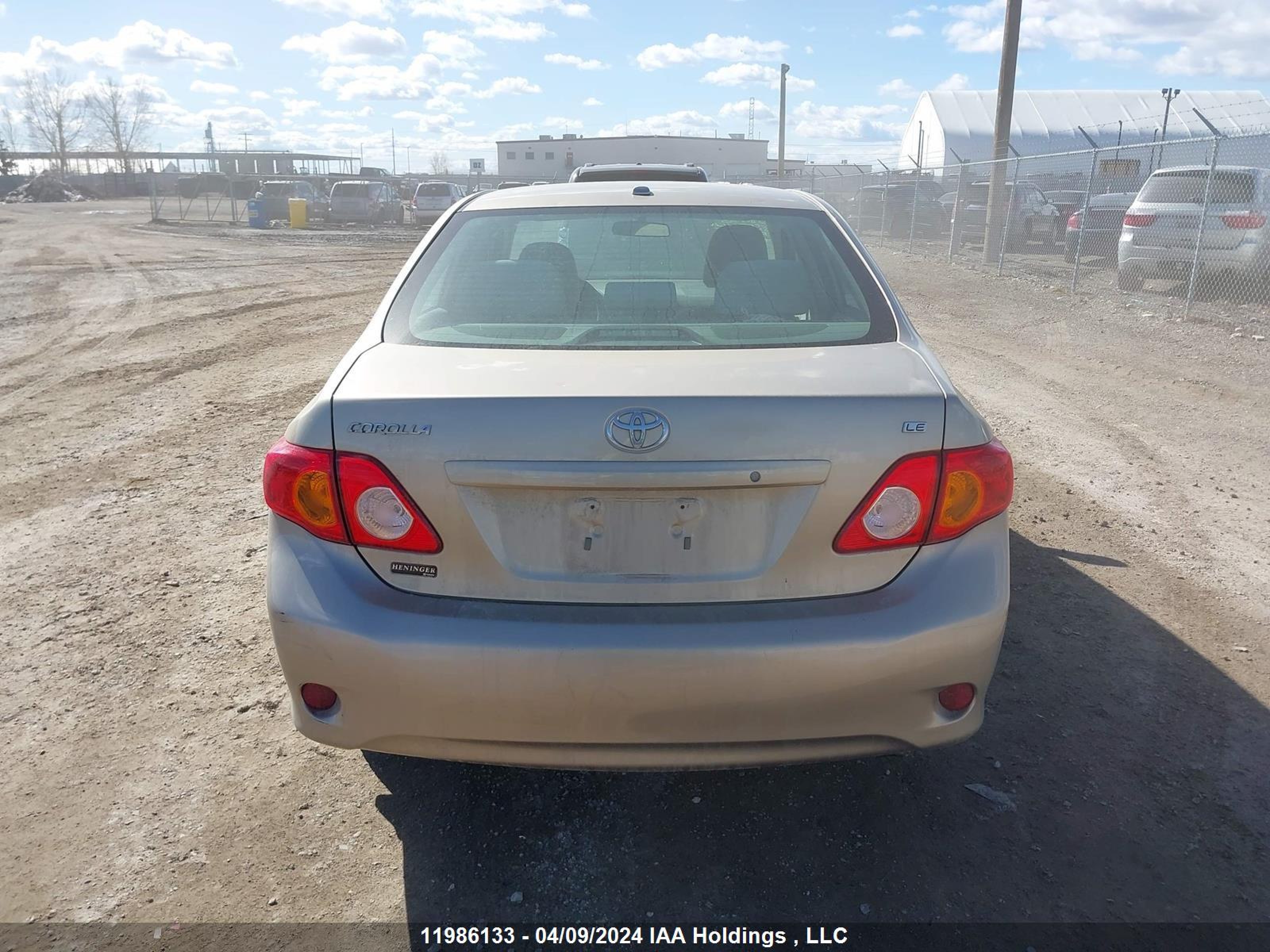 Photo 16 VIN: 2T1BU4EE1AC482705 - TOYOTA COROLLA 