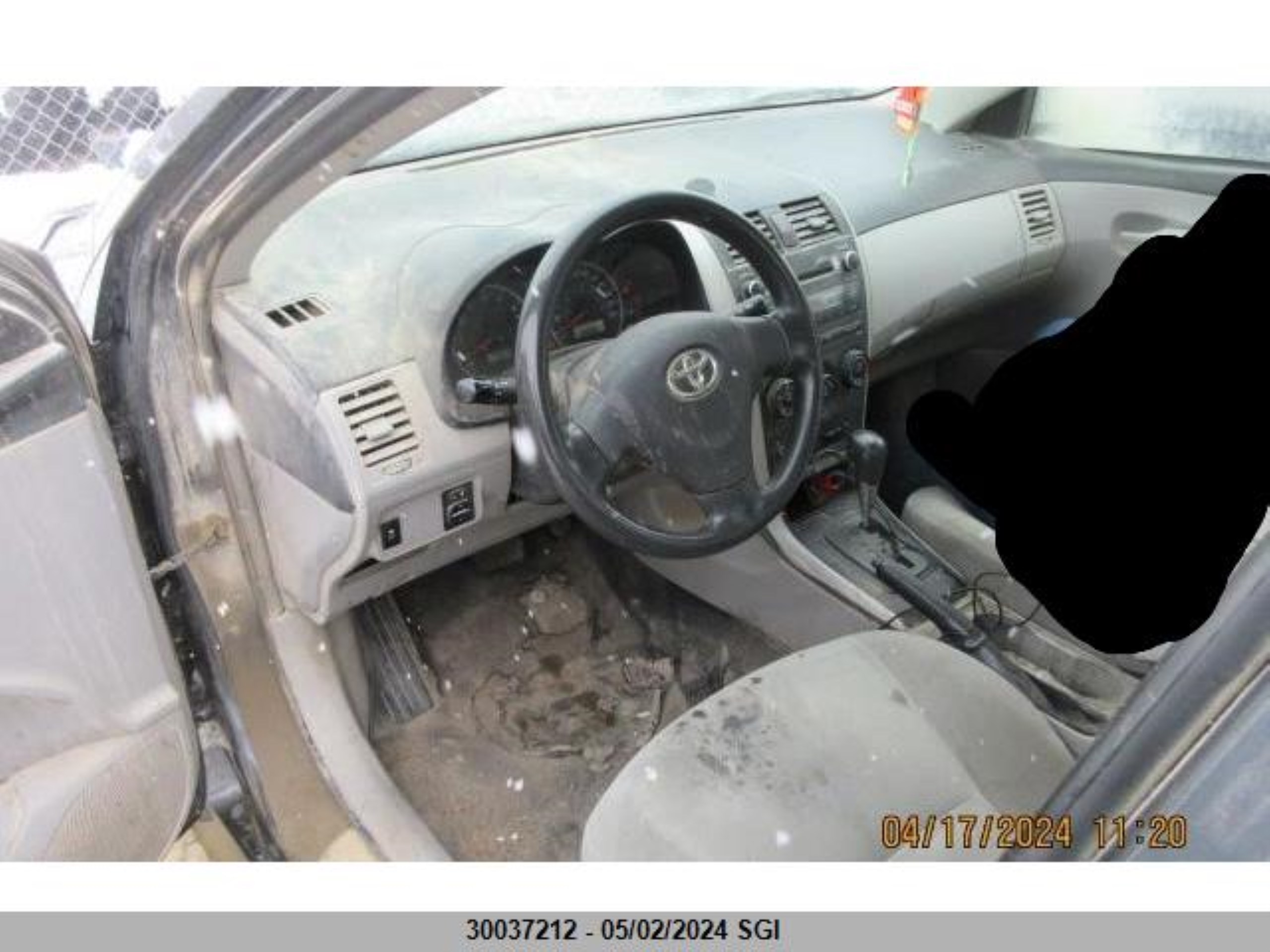 Photo 5 VIN: 2T1BU4EE1BC556402 - TOYOTA COROLLA 