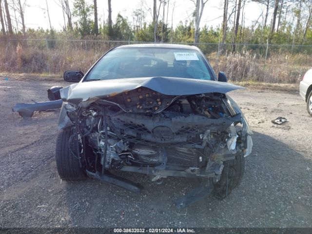 Photo 5 VIN: 2T1BU4EE1BC568632 - TOYOTA COROLLA 