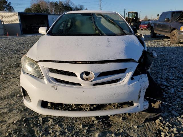 Photo 4 VIN: 2T1BU4EE1BC602925 - TOYOTA COROLLA 