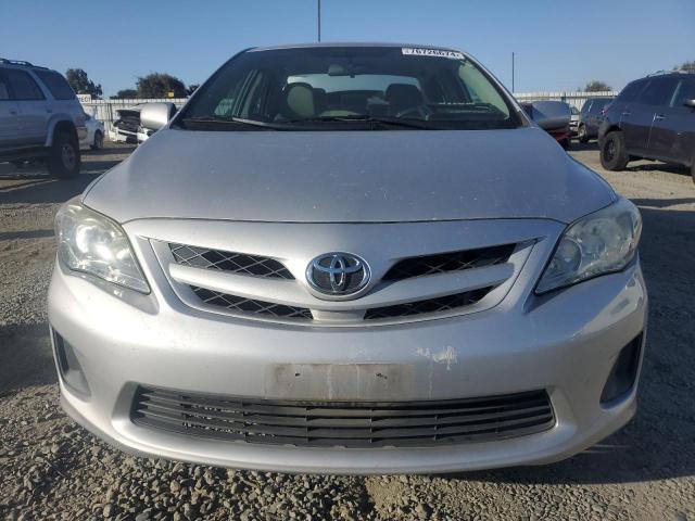 Photo 4 VIN: 2T1BU4EE1BC607140 - TOYOTA COROLLA BA 