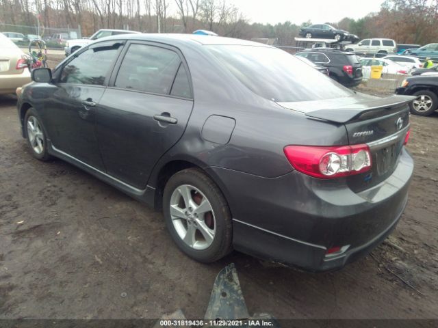 Photo 2 VIN: 2T1BU4EE1BC631700 - TOYOTA COROLLA 