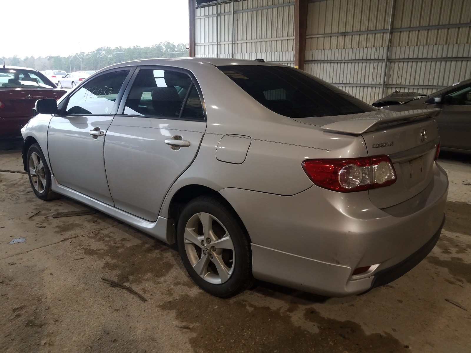 Photo 2 VIN: 2T1BU4EE1BC646973 - TOYOTA COROLLA BA 