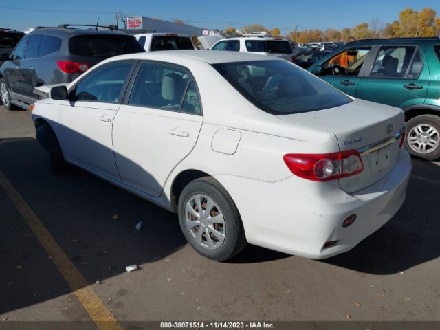 Photo 2 VIN: 2T1BU4EE1BC689564 - TOYOTA COROLLA 