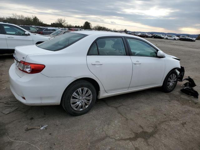 Photo 2 VIN: 2T1BU4EE1BC697471 - TOYOTA COROLLA 