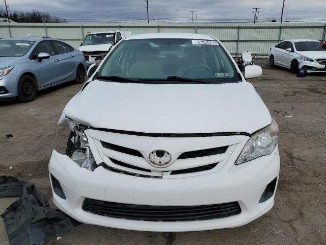 Photo 4 VIN: 2T1BU4EE1BC697471 - TOYOTA COROLLA 