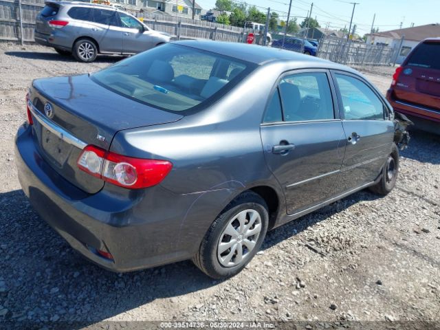 Photo 3 VIN: 2T1BU4EE1BC728329 - TOYOTA COROLLA 