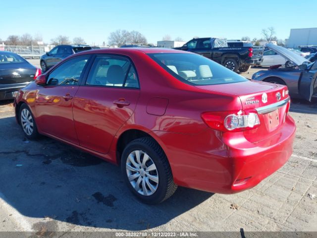 Photo 2 VIN: 2T1BU4EE1CC754849 - TOYOTA COROLLA 