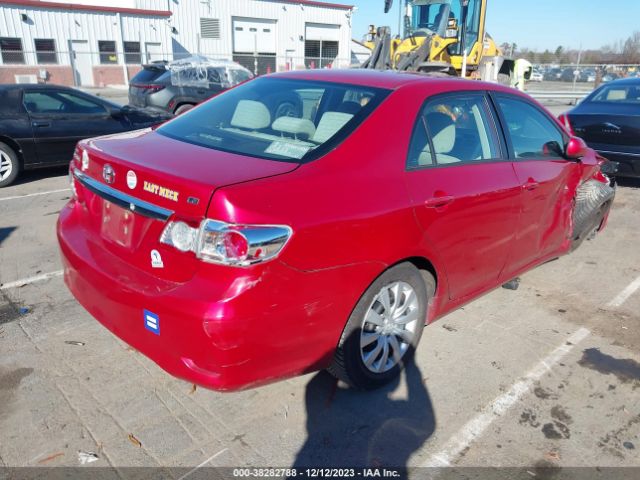 Photo 3 VIN: 2T1BU4EE1CC754849 - TOYOTA COROLLA 