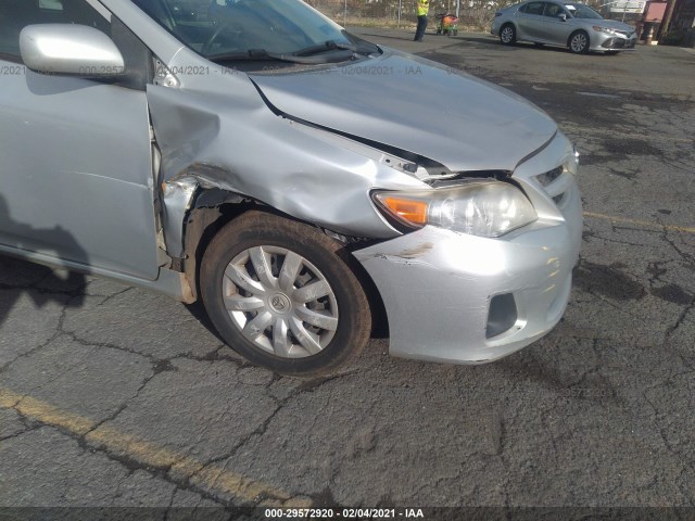 Photo 5 VIN: 2T1BU4EE1CC767214 - TOYOTA COROLLA 