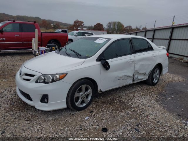 Photo 1 VIN: 2T1BU4EE1CC802723 - TOYOTA COROLLA 