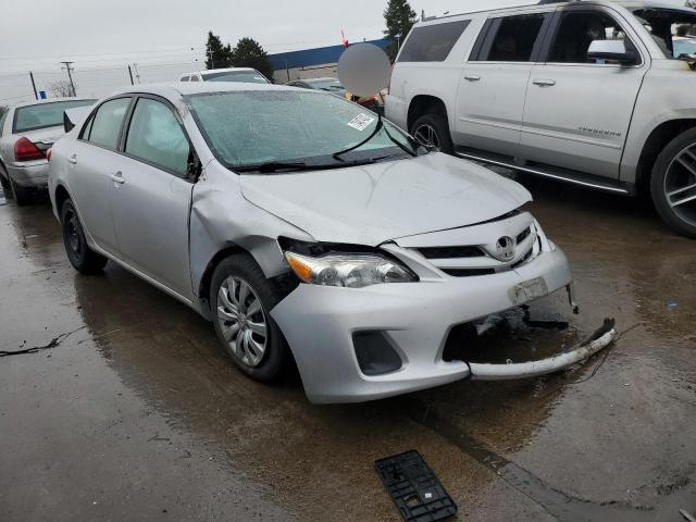 Photo 3 VIN: 2T1BU4EE1CC840260 - TOYOTA COROLLA BA 