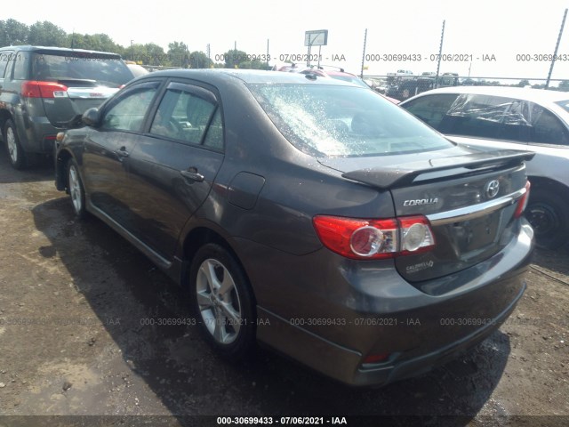 Photo 2 VIN: 2T1BU4EE1CC843935 - TOYOTA COROLLA 