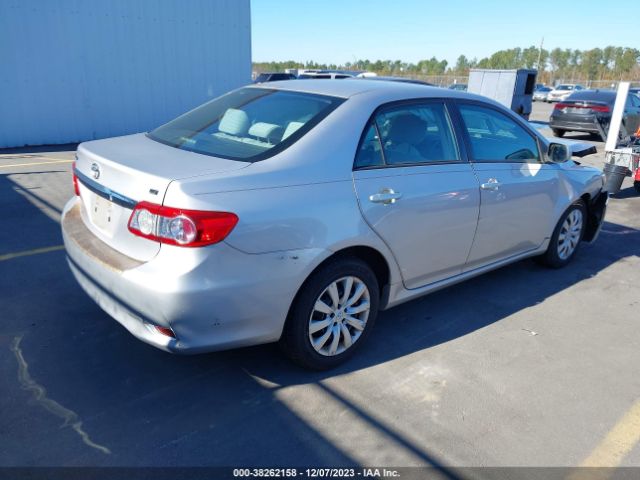 Photo 3 VIN: 2T1BU4EE1CC870178 - TOYOTA COROLLA 