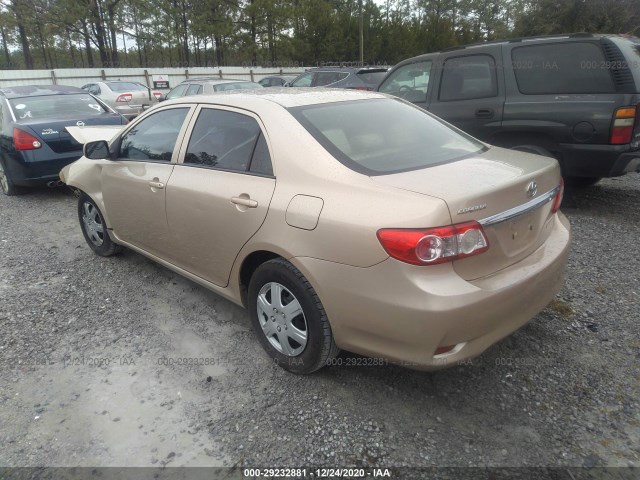 Photo 2 VIN: 2T1BU4EE1CC881004 - TOYOTA COROLLA 